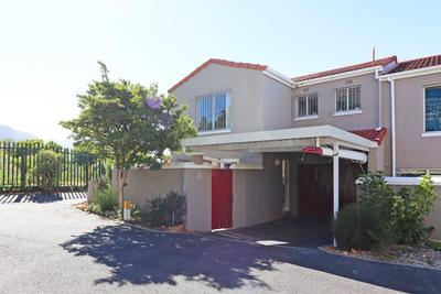Townhouse For Sale in Northshore, Hout Bay