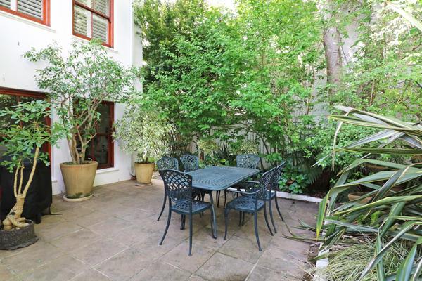 Property For Sale in North Oaks, Hout Bay