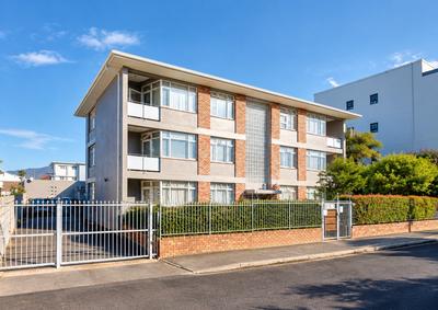 Apartment / Flat For Rent in Diep River, Cape Town